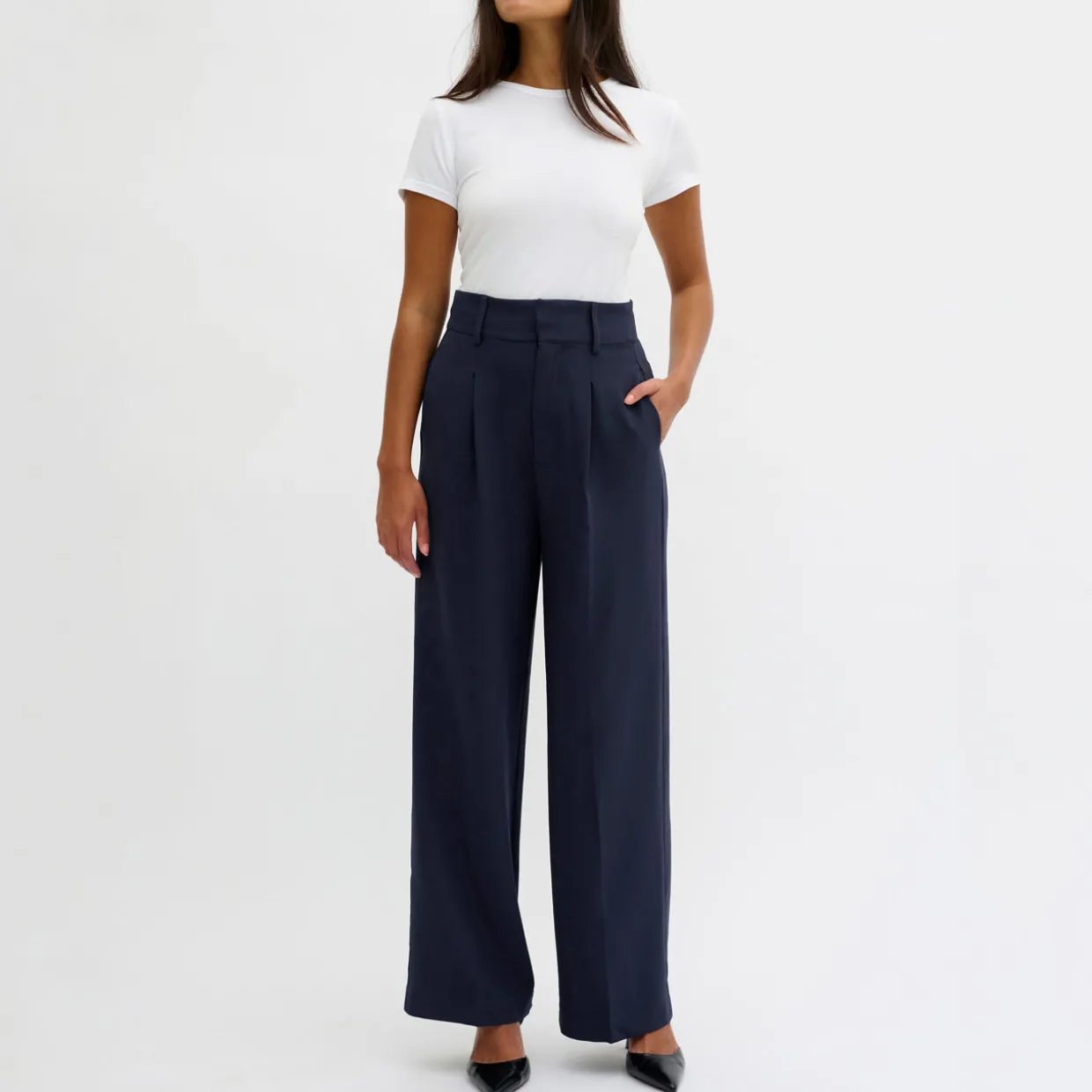 Tailored High-Rise Skinny-Fit Trousers