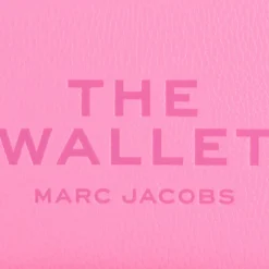 New MARC JACOBS The Continental Zip Around Wallet