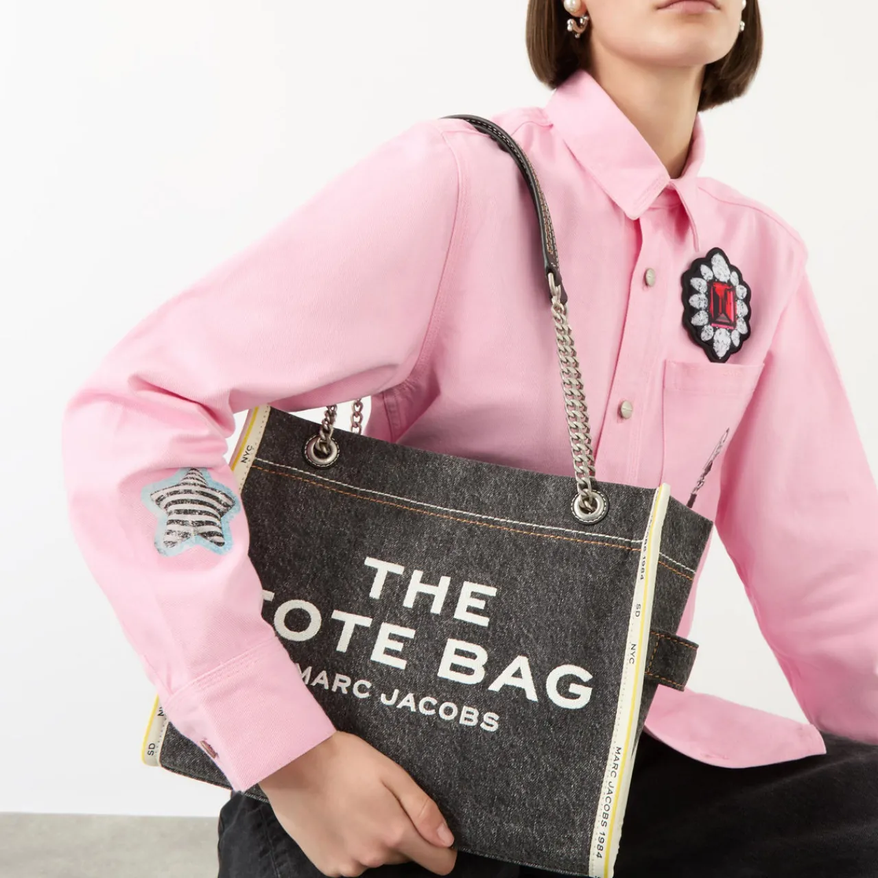 Sale MARC JACOBS The Denim Chain Medium Tote Bag
