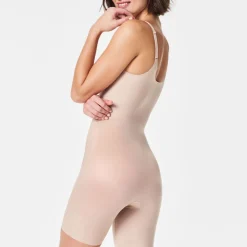 Thinstincts® 2.0 Medium Control Mid-Thigh Bodysuit