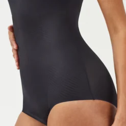 New SPANX Thinstincts® 2.0 Medium Control Tank Brief Bodysuit