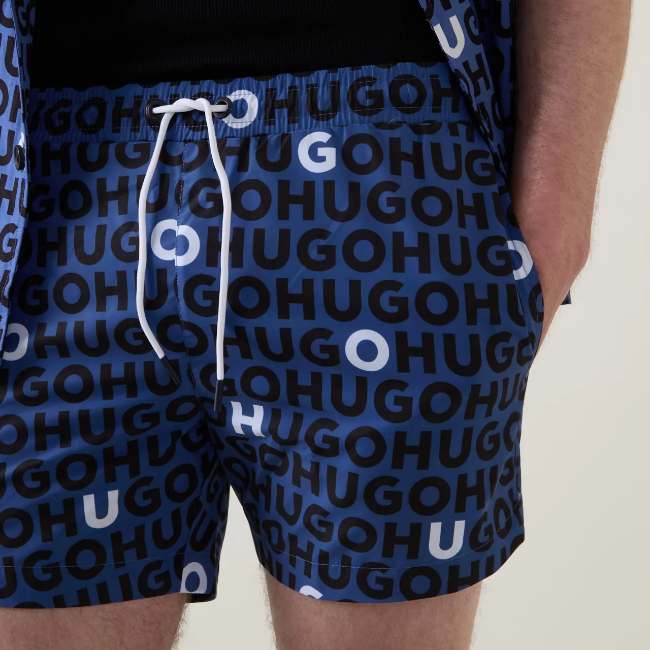 Outlet HUGO Tortuga Logo Shorts