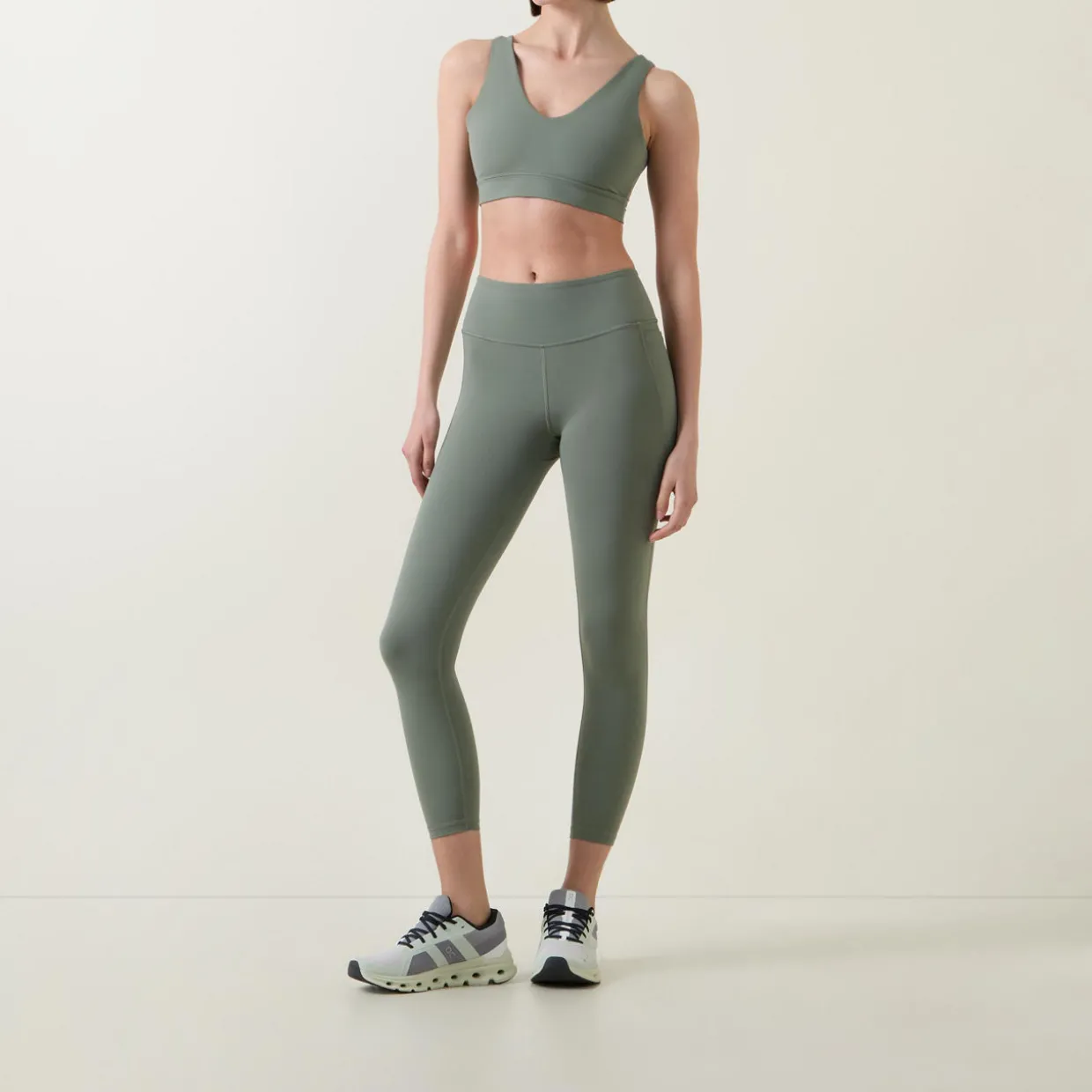 Ultimate Studio 7-8 Leggings