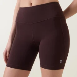 Ultimate Studio Shorts 6