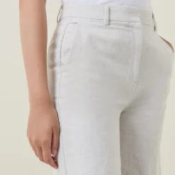 Venja Sun Tailored Shorts