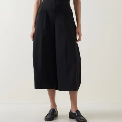 Wide Leg Cropped Trousers