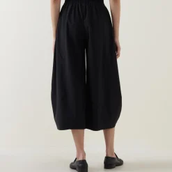 Wide Leg Cropped Trousers