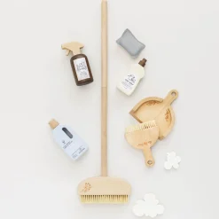 New LE TOY VAN Wooden Cleaning Set
