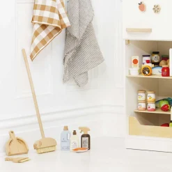 New LE TOY VAN Wooden Cleaning Set