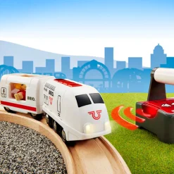 World: Remote Control Travel Train