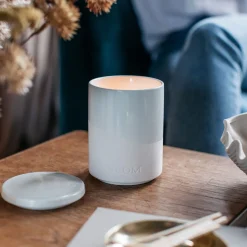 Ylang Ylang, Vetivert & Tonka Bean Two-Wick Scented Candle 320g